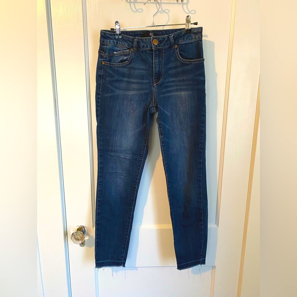 1822 women’s ankle skinny jeans, size 6